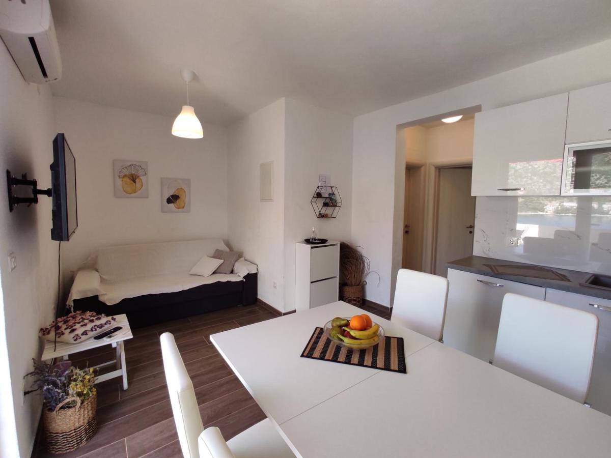 Apartman Portorus Lastovo Exterior photo
